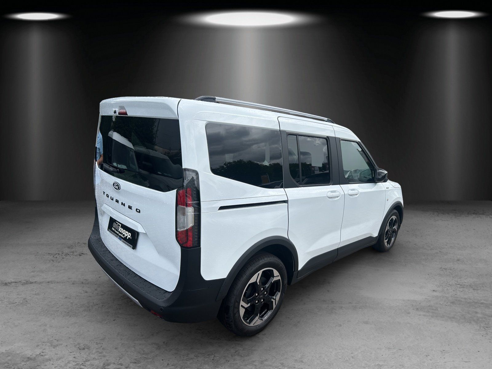 Fahrzeugabbildung Ford Tourneo Courier Active