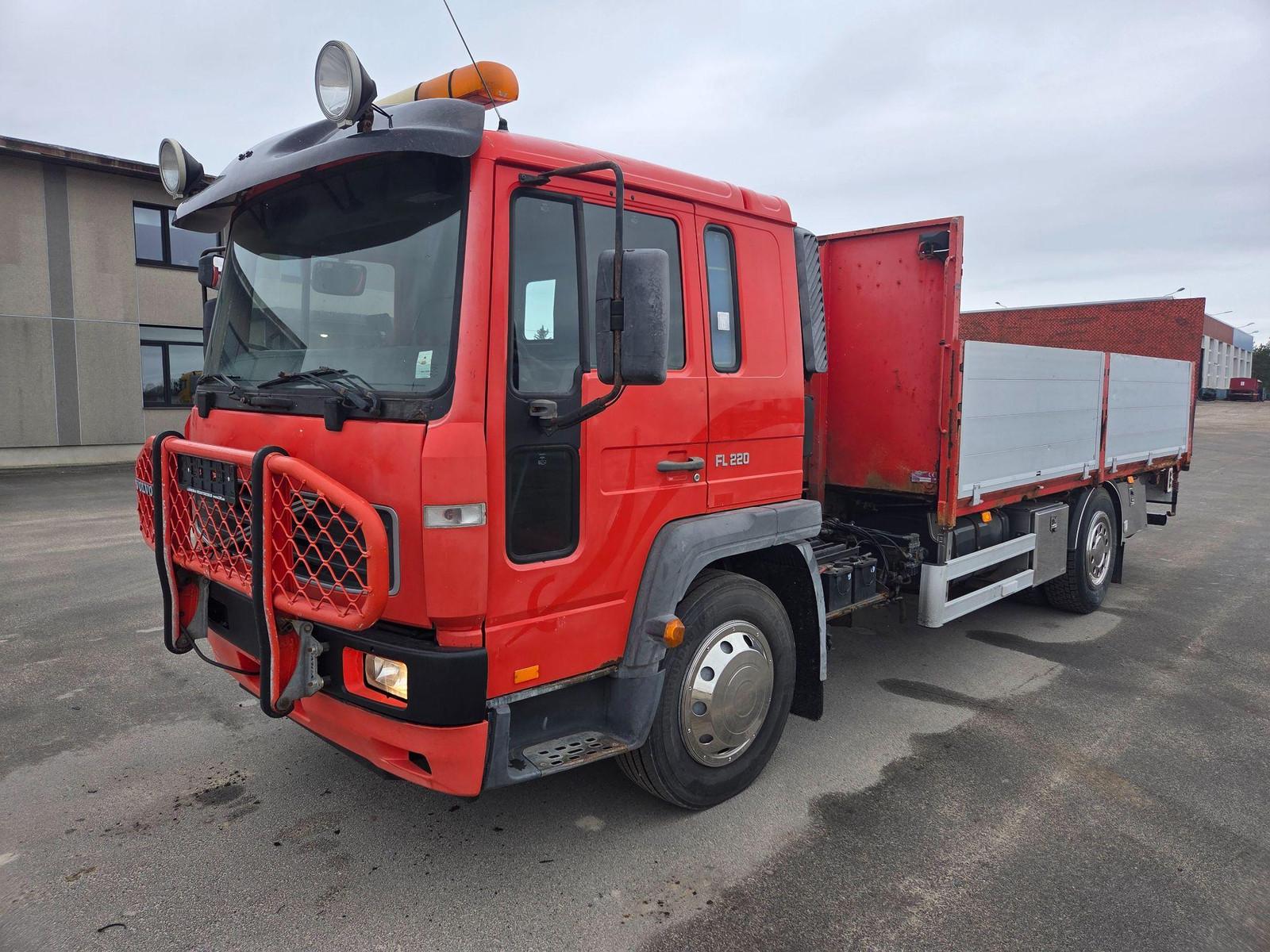 Volvo FL220 4X2