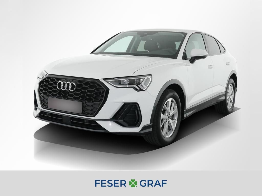 Image of Audi Q3
