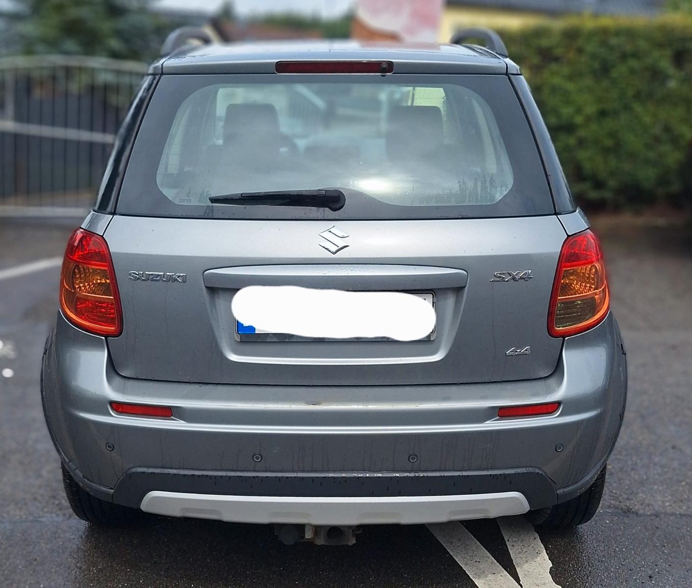 Suzuki (SX4) S-Cross Allrad Scheckheft 8f bereift