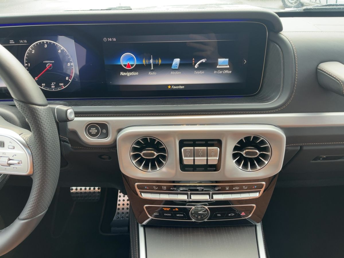 Fahrzeugabbildung Mercedes-Benz G 400 d AMG/Night/Manufaktur/360°/AHK