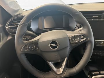 Fotografie des Opel Corsa F Kamera LED Sitzheizung Allwetterreifen
