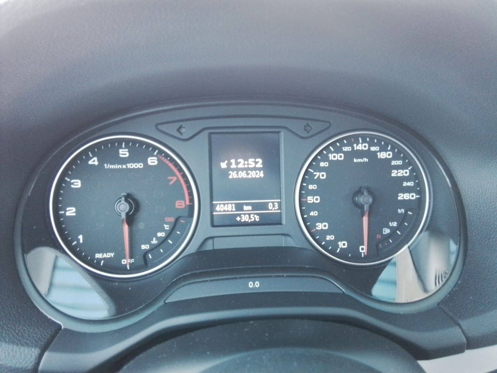 Fahrzeugabbildung Audi Q2 30 TFSI sport LED NAVI SOUND PDC SHZ LM