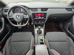 SKODA Octavia Combi RS 2.0TDI 184PS LED Navi DAB
