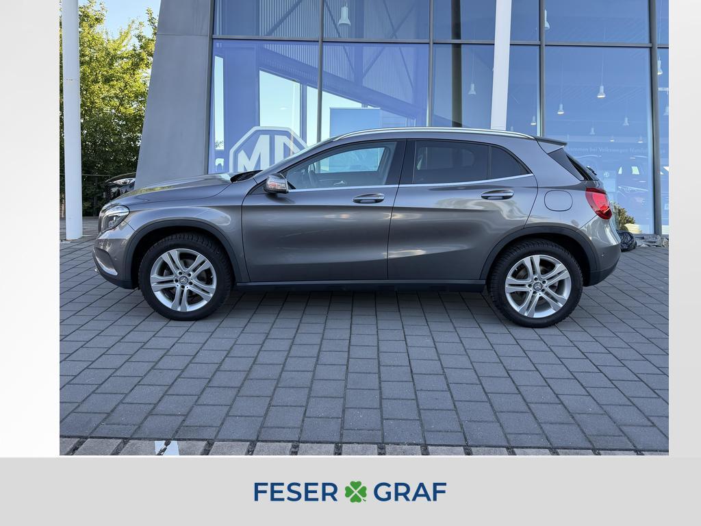 Mercedes-Benz GLA 200 Score *Pano*Kamera*Sitzhzg*8-fach*