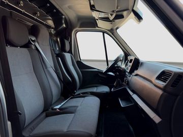 Renault Master - 11