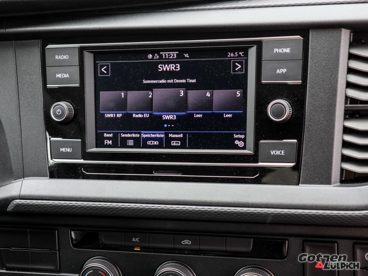 Fahrzeugabbildung Volkswagen T 6.1Kasten Klima PDC Trennwand 3-Sitze App