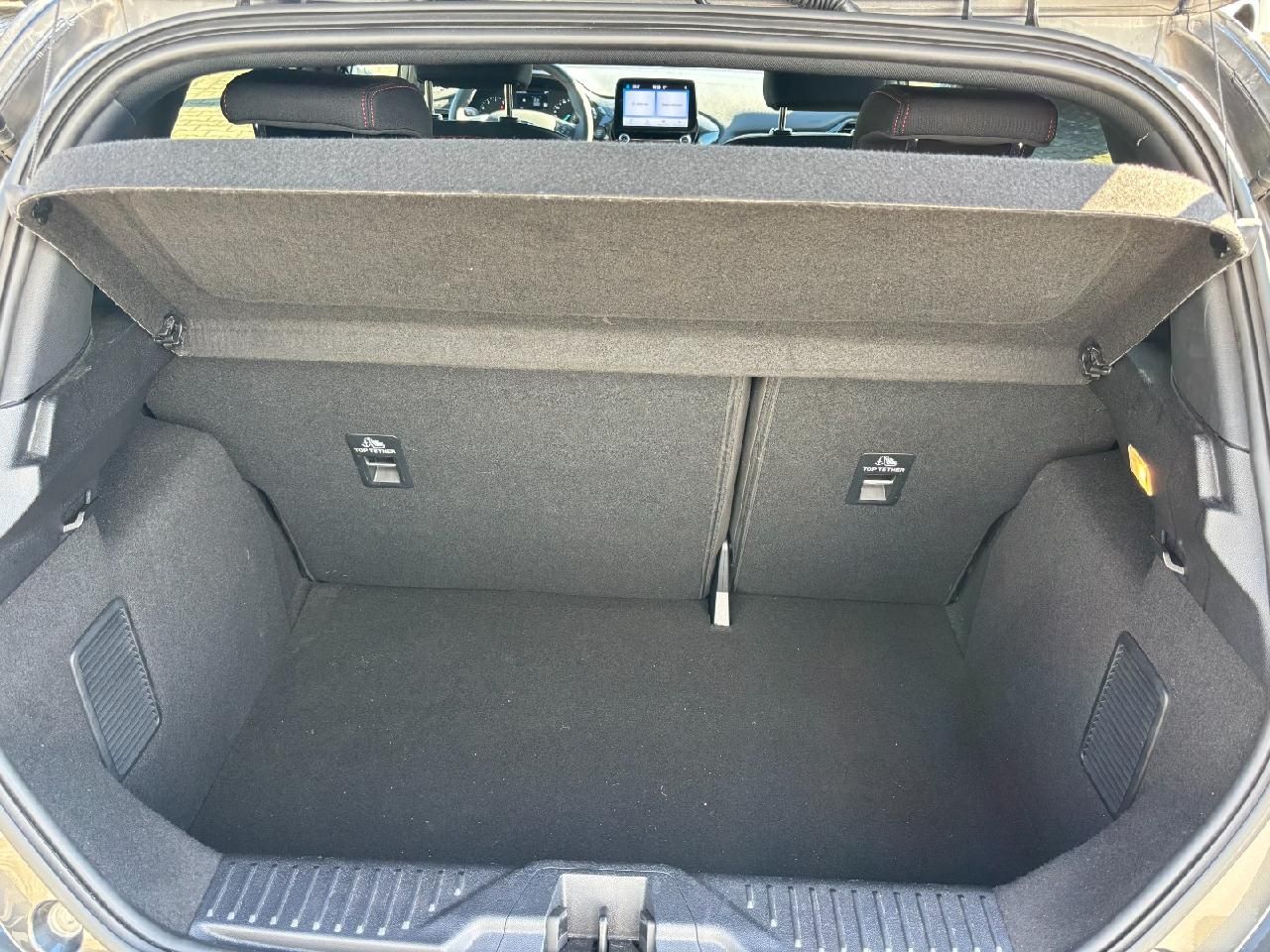 Fahrzeugabbildung Ford Fiesta ST-Line