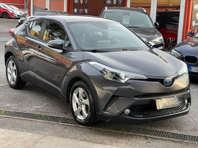 Toyota C-HR 1.8 Hybrid E-CVT Style-unipro-rate-garanzia