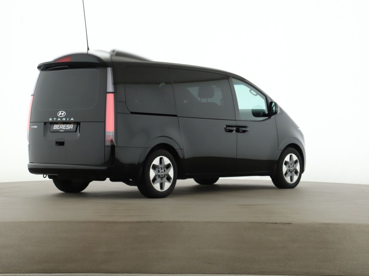 Hyundai Staria – Bild 7