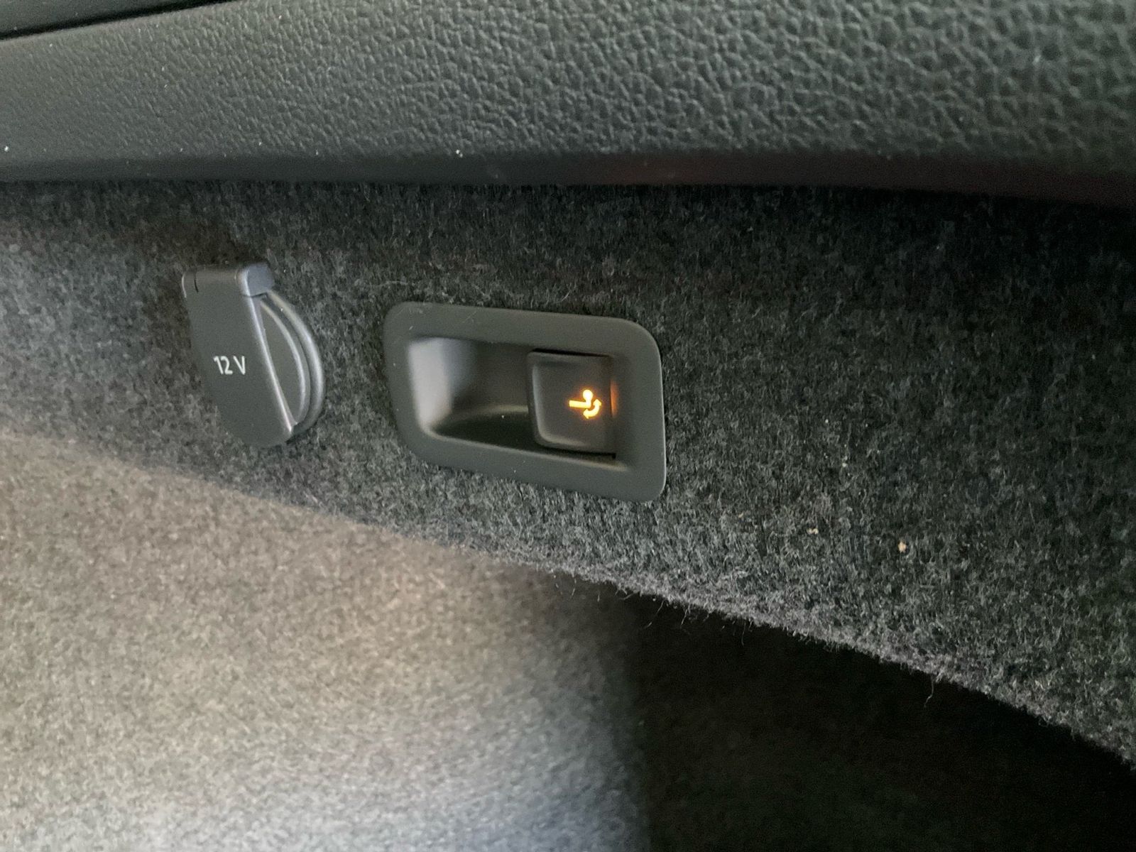 Volkswagen Passat Variant - Bild 19