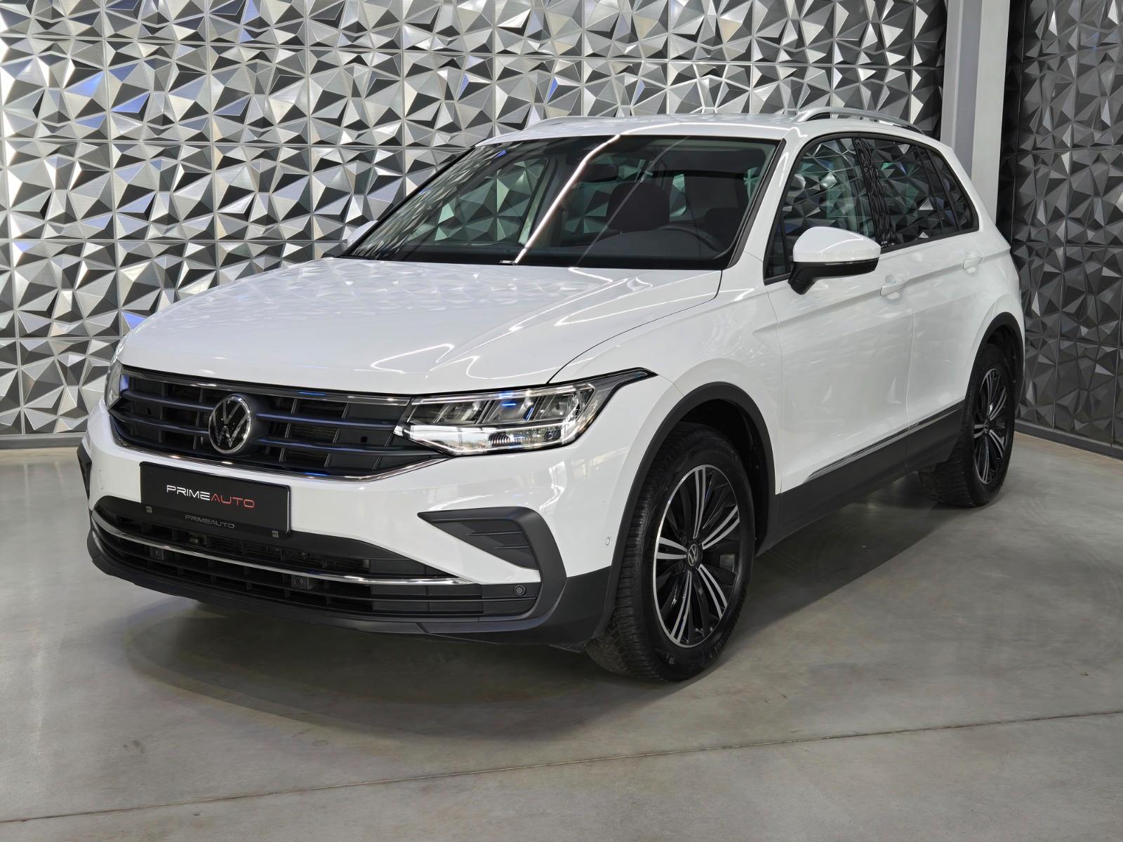 Volkswagen Tiguan Active*KAMERA*CARPLAY*WINTER-PAKET*ACC