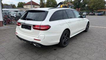 Mercedes E 300 - 6