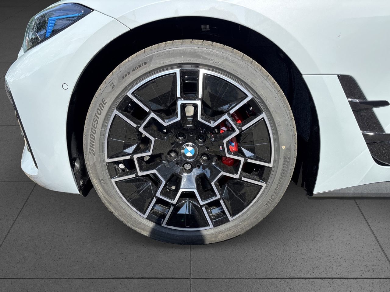 BMW i4 - Bild 18