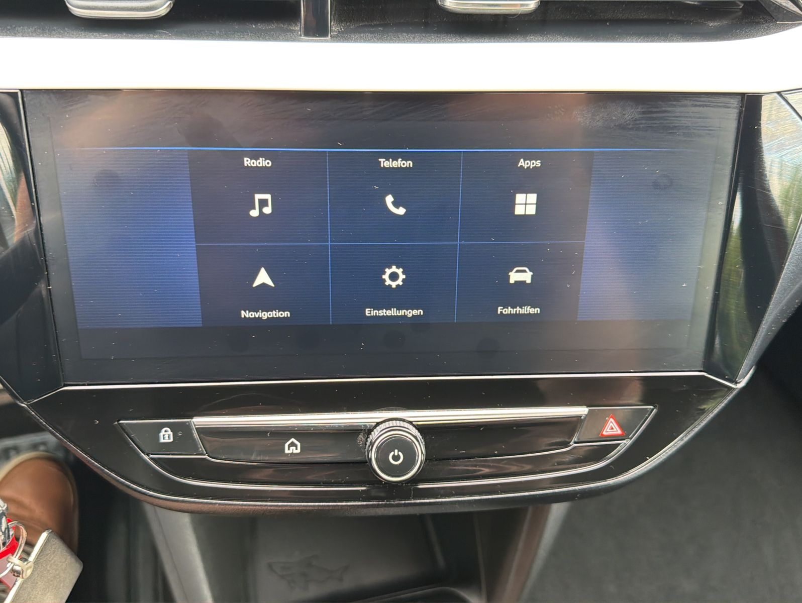 Fahrzeugabbildung Opel Corsa GS 1.2T - Hybrid - Automatik