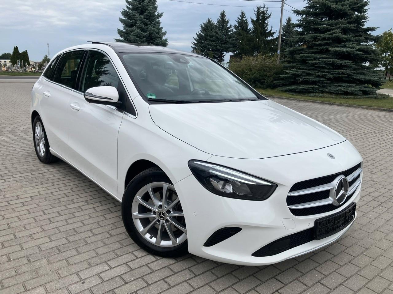 Mercedes-Benz B 200