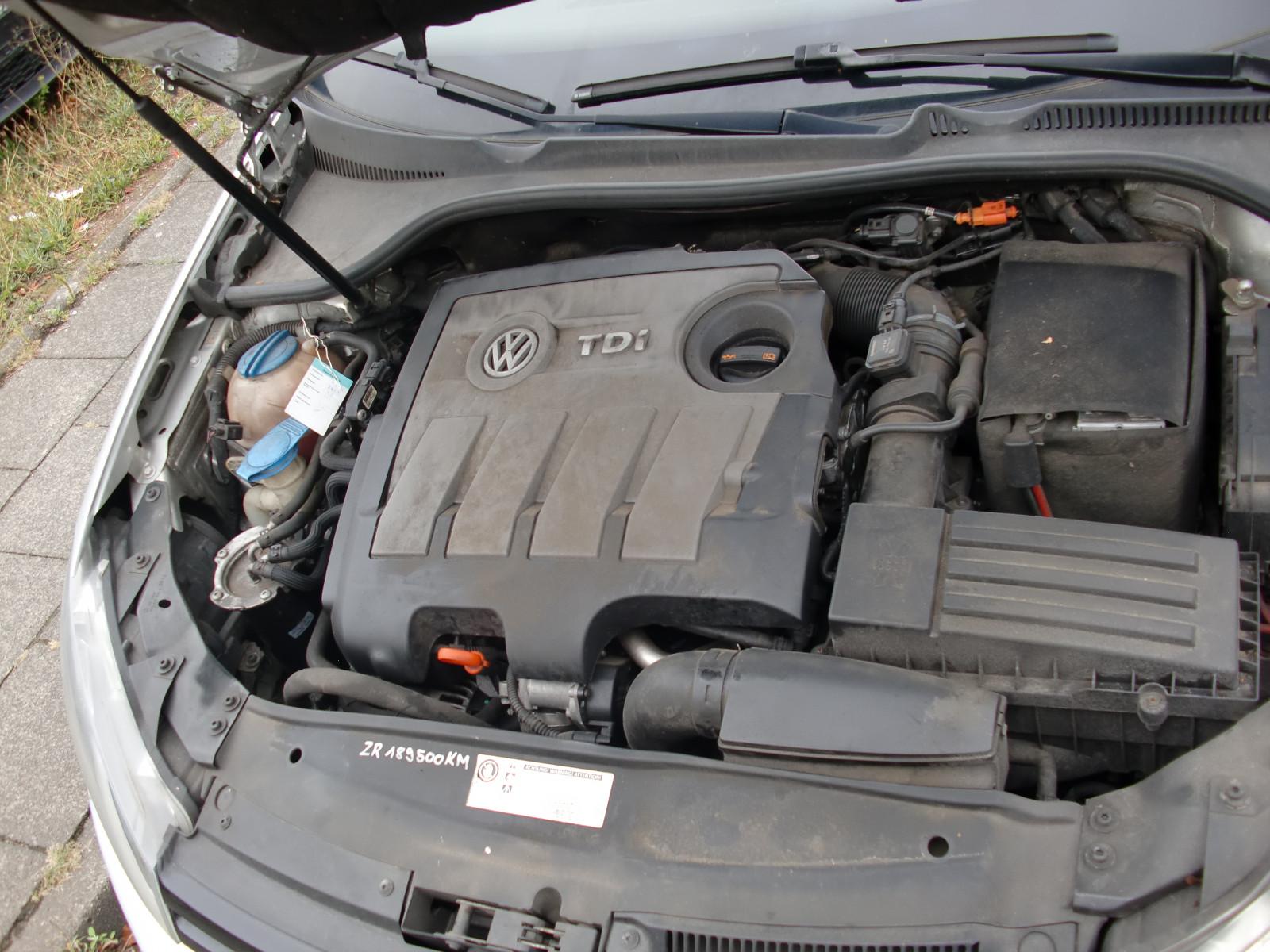 Volkswagen Golf 2012 — photo 12