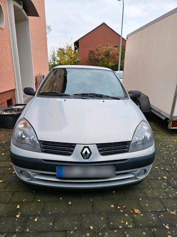 Renault clio 2 TÜV 07/25