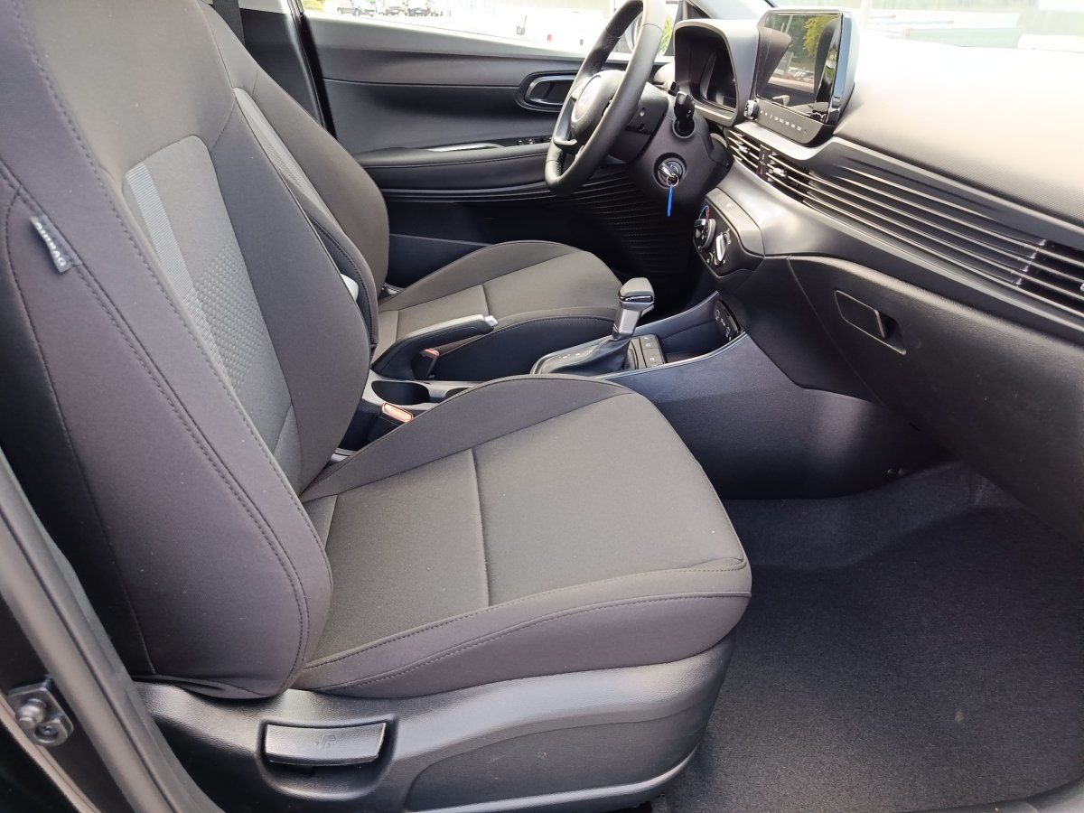Hyundai i20 – Bild 11