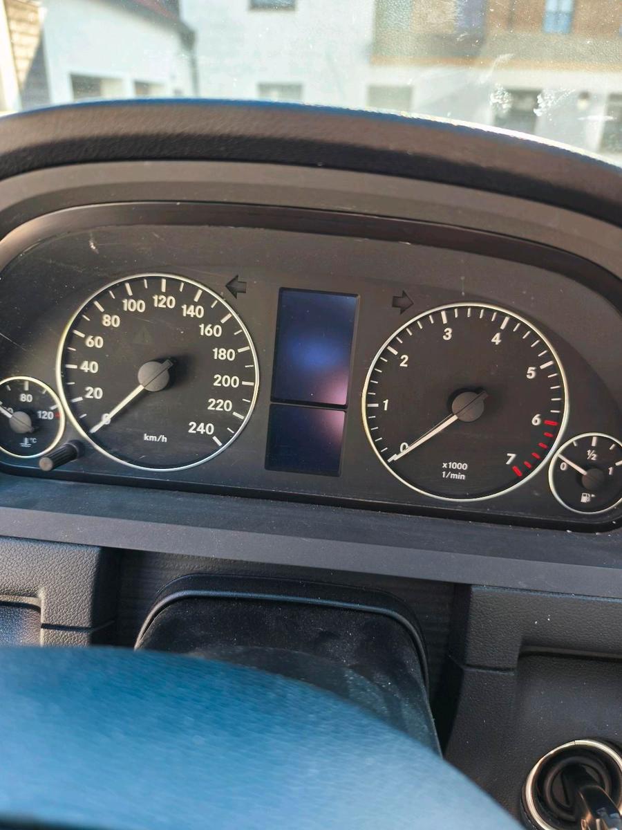 Mercedes-Benz A170 2006 — photo 9