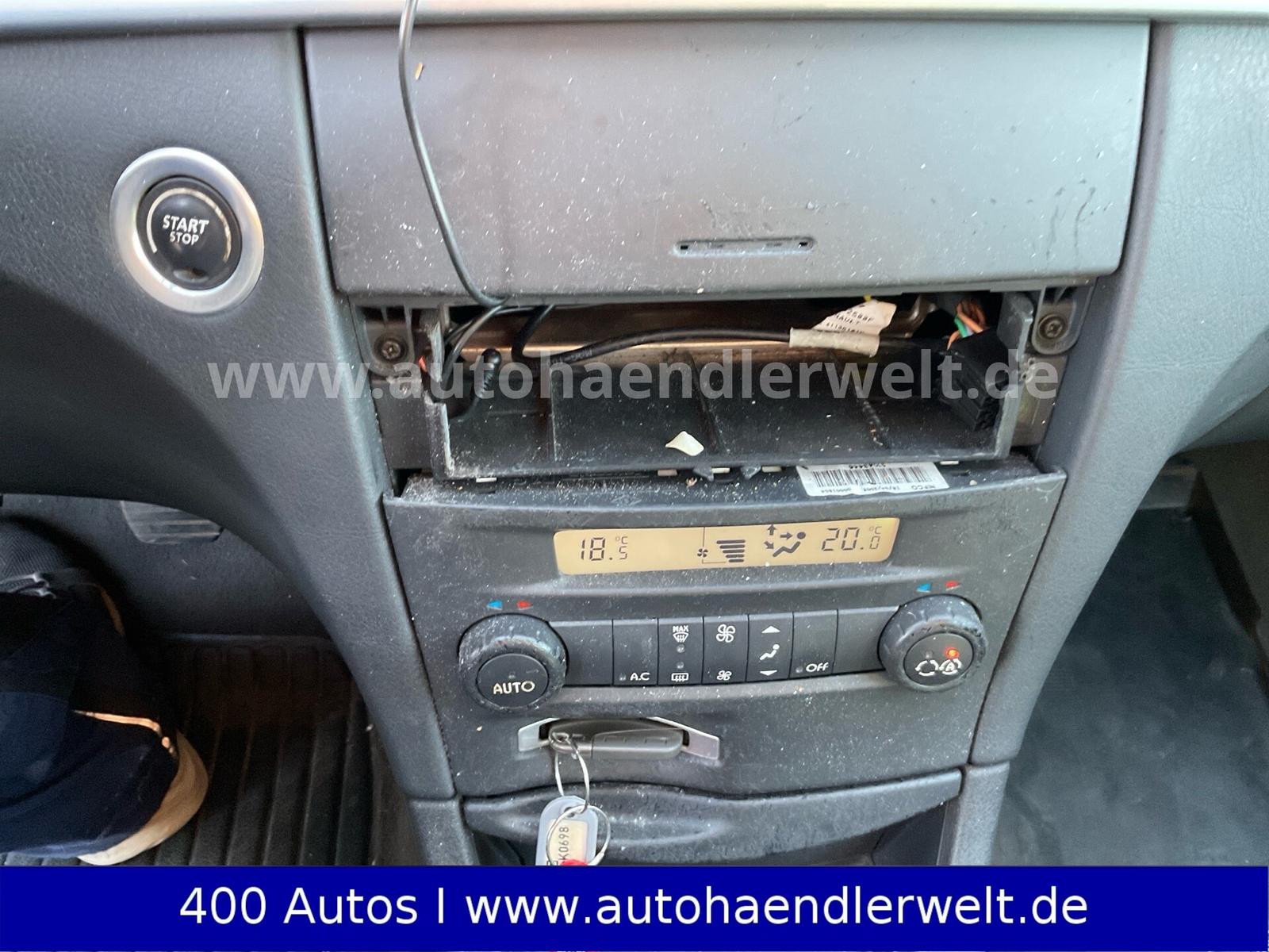 Renault Laguna 2006 — photo 14