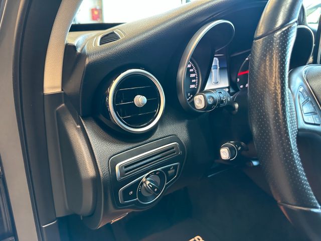 Mercedes-Benz C 180 *2-ZONEN*TEMPO*NAVI*LED*TOTWINKEL*PDC*