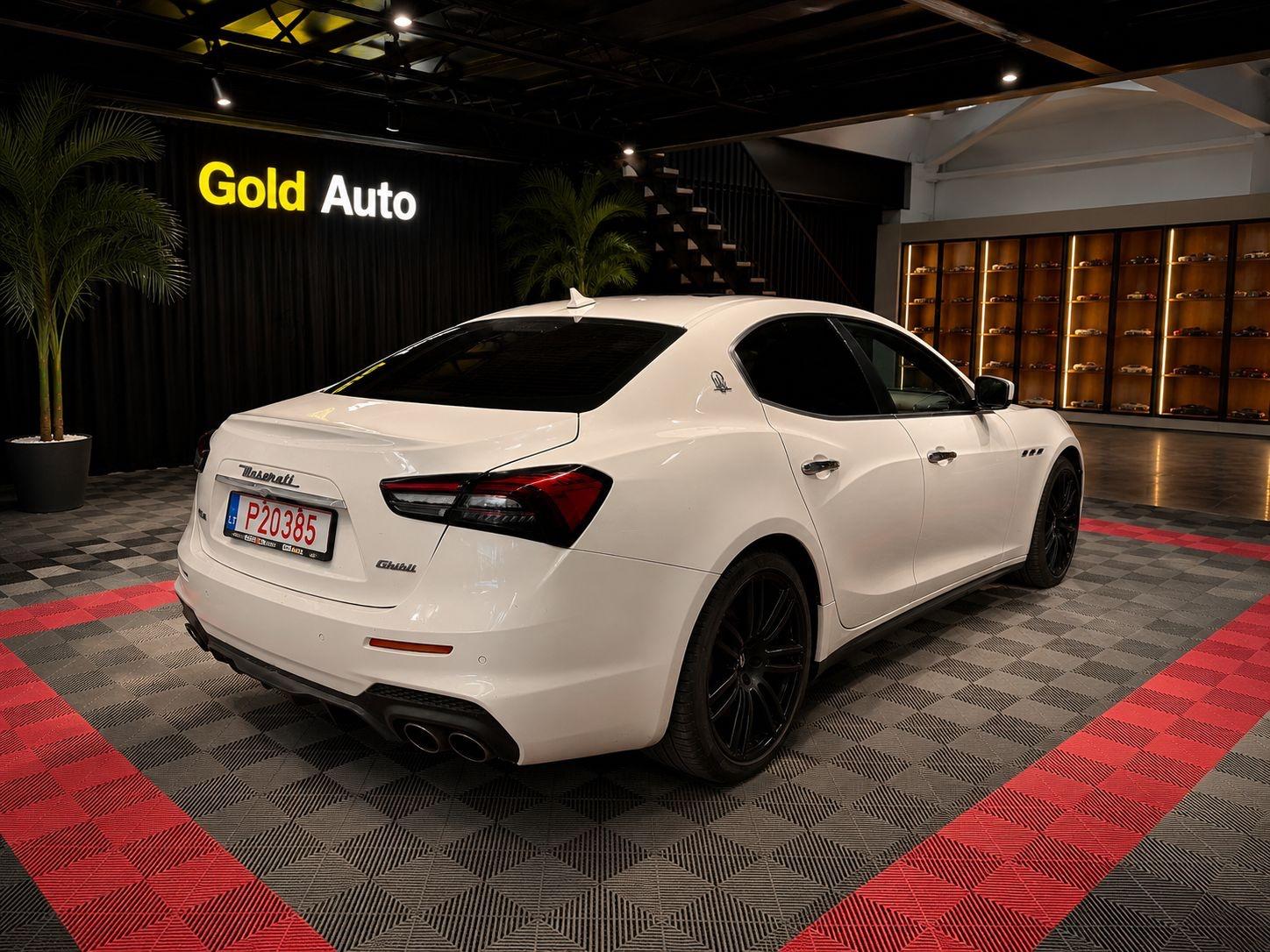 MASERATI GHIBLI 3.0 V6 430HP MODENA AUTO 4WD | 430 ch | 4X4 | MASARATI