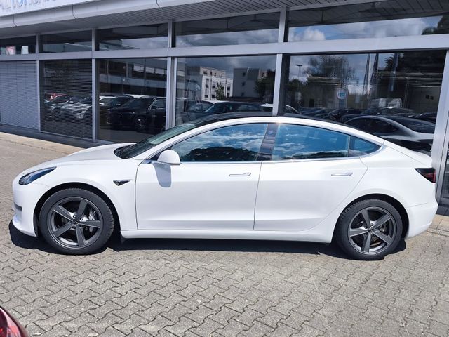 Fahrzeugabbildung Tesla Model 3 LR Dual AWD PANO+STDHZ+LED+KAM+NAVI+AHK+