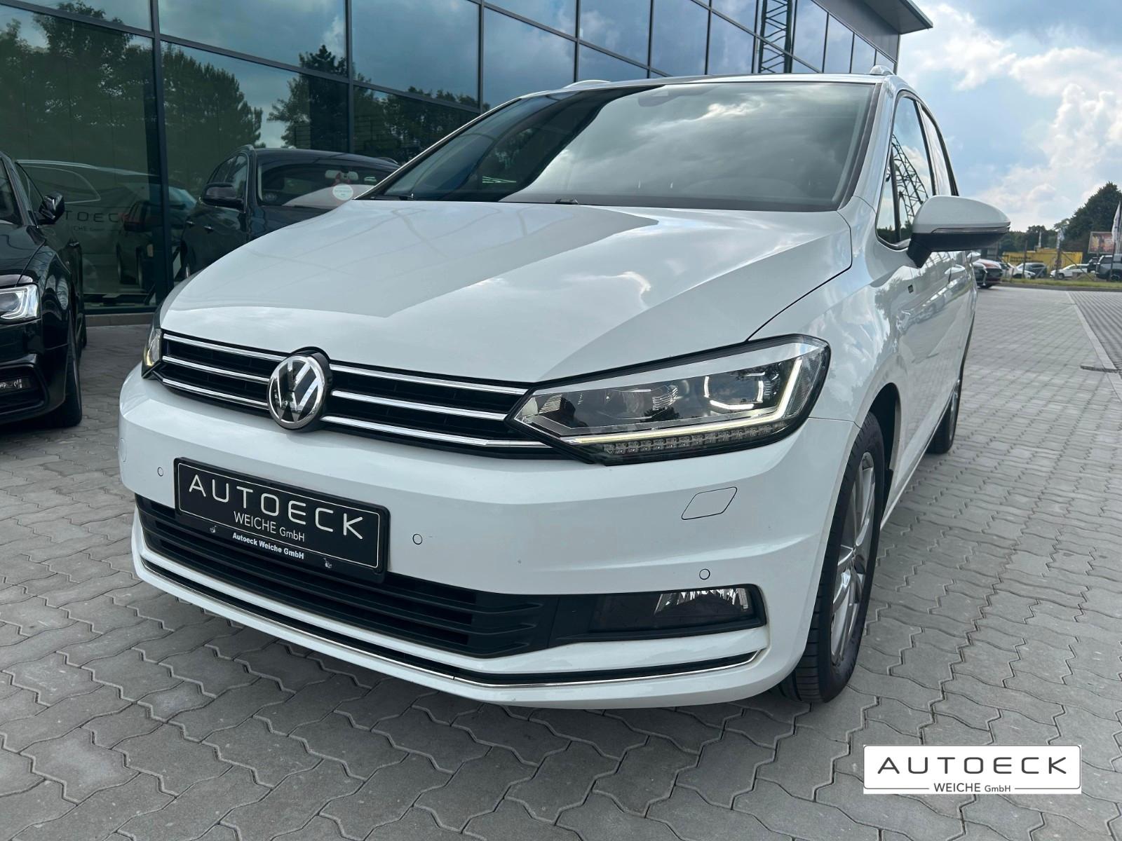 Volkswagen Touran 1.6 TDI DSG PANO ACC SHZ LED NAVI