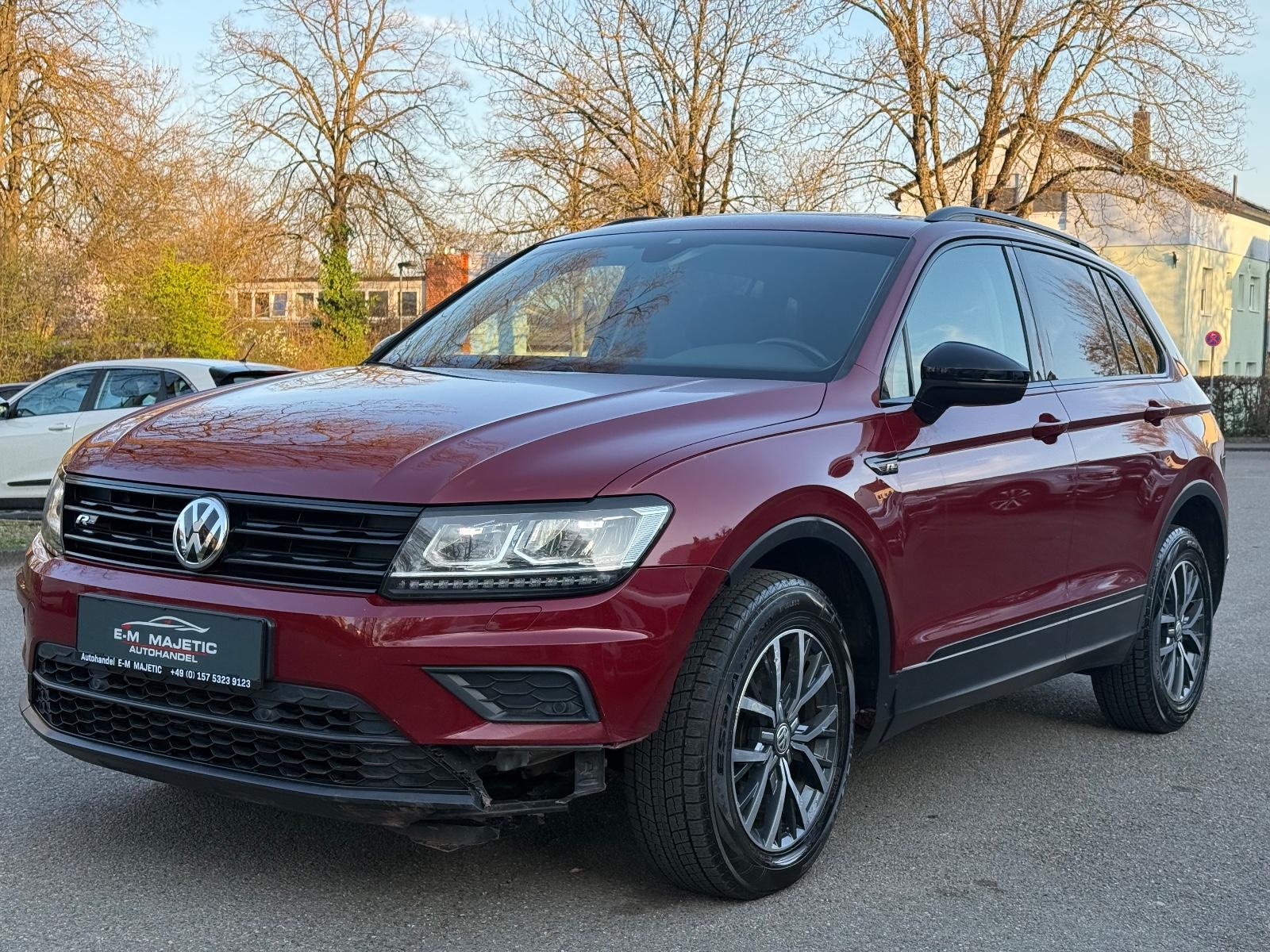Volkswagen Tiguan Comfortline BMT 4Motion R Line /LED