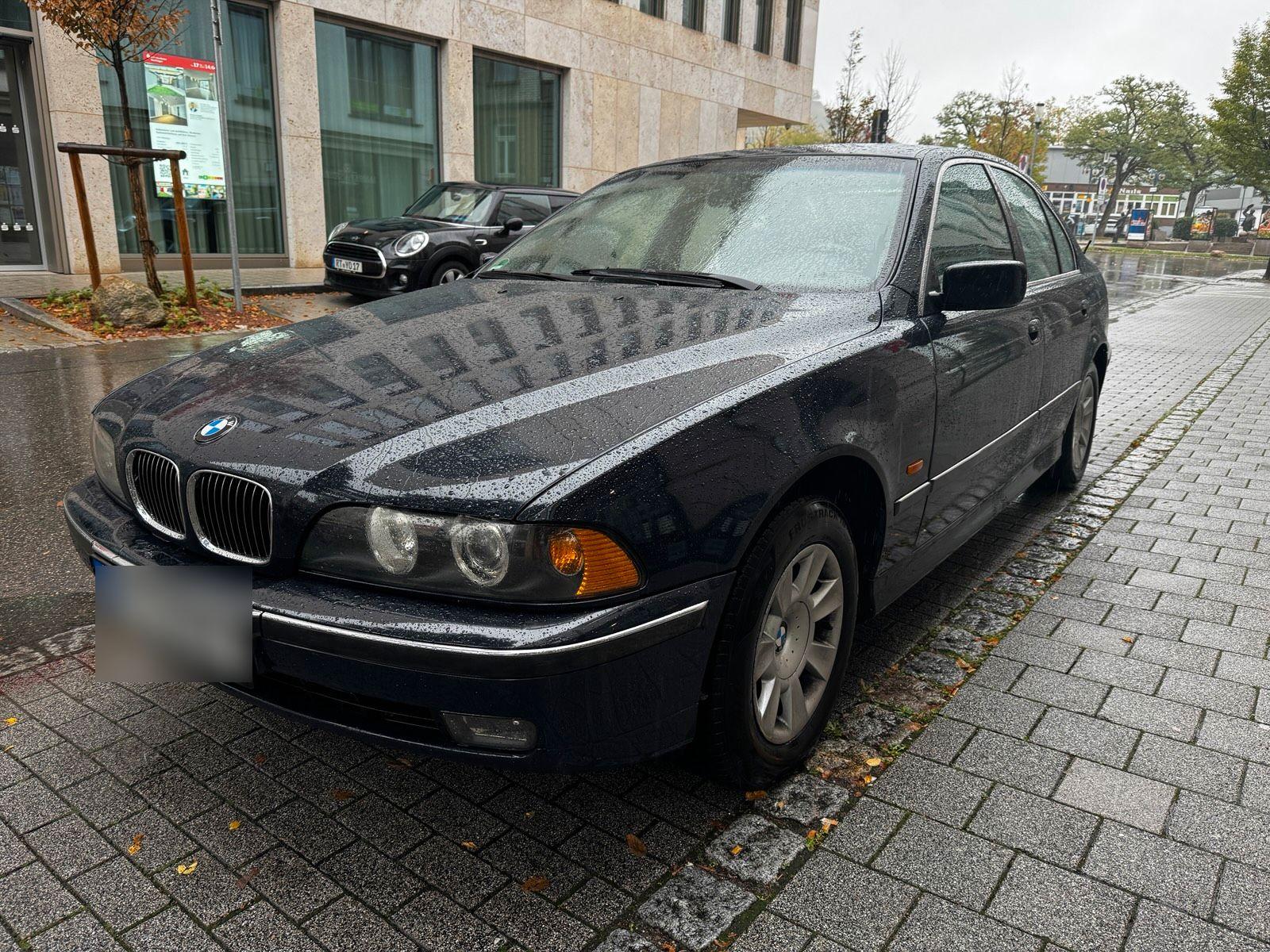 BMW 520