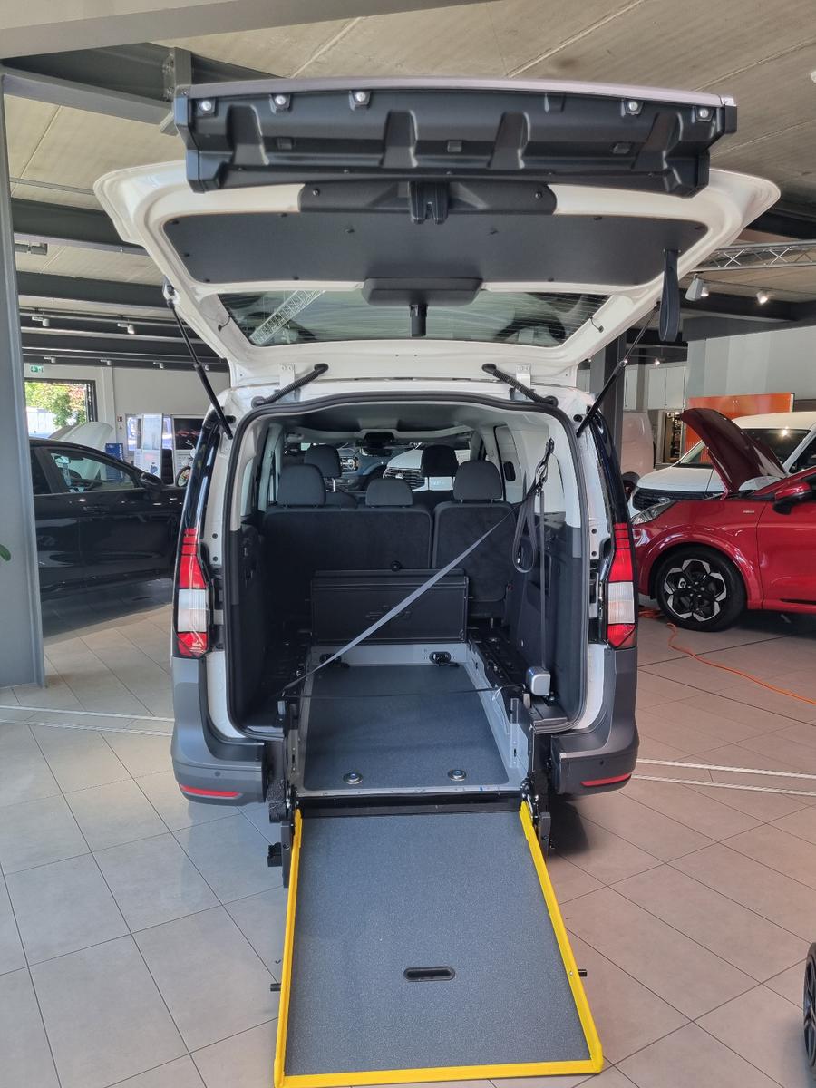 Volkswagen Caddy Maxi Neuwagen  L - Umbau Rollstuhlgerecht