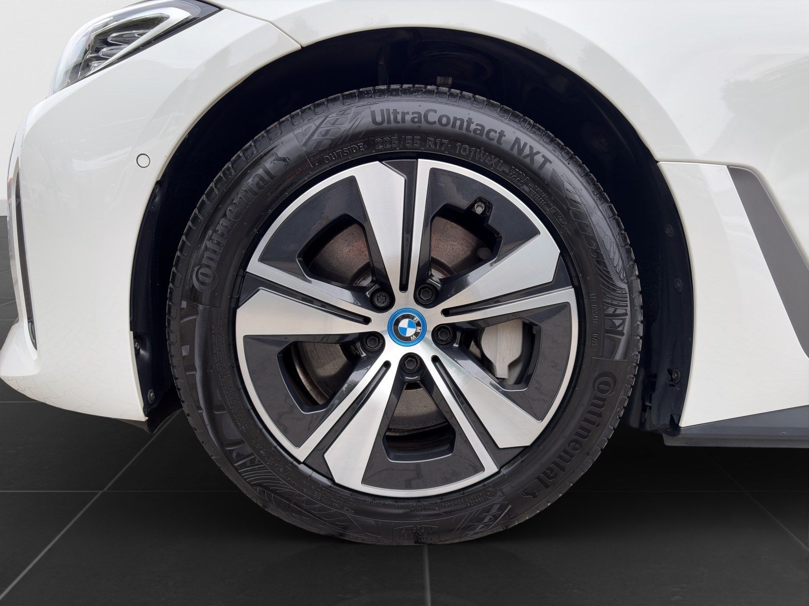 BMW i4 - Bild 8