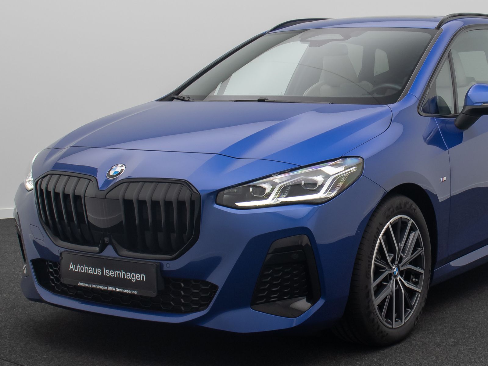 Fahrzeugabbildung BMW 220i Active Tourer M Sport 360° HUD DAB Panorama