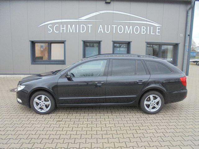 Skoda Superb Combi Comfort, Navi