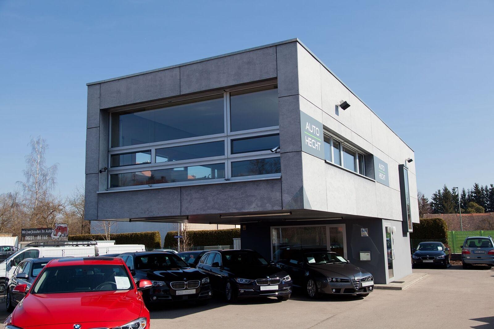 showroom-image-top