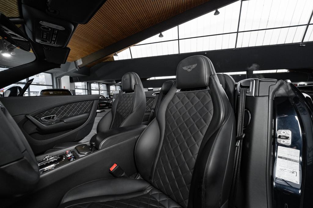 Bentley Continental GTC