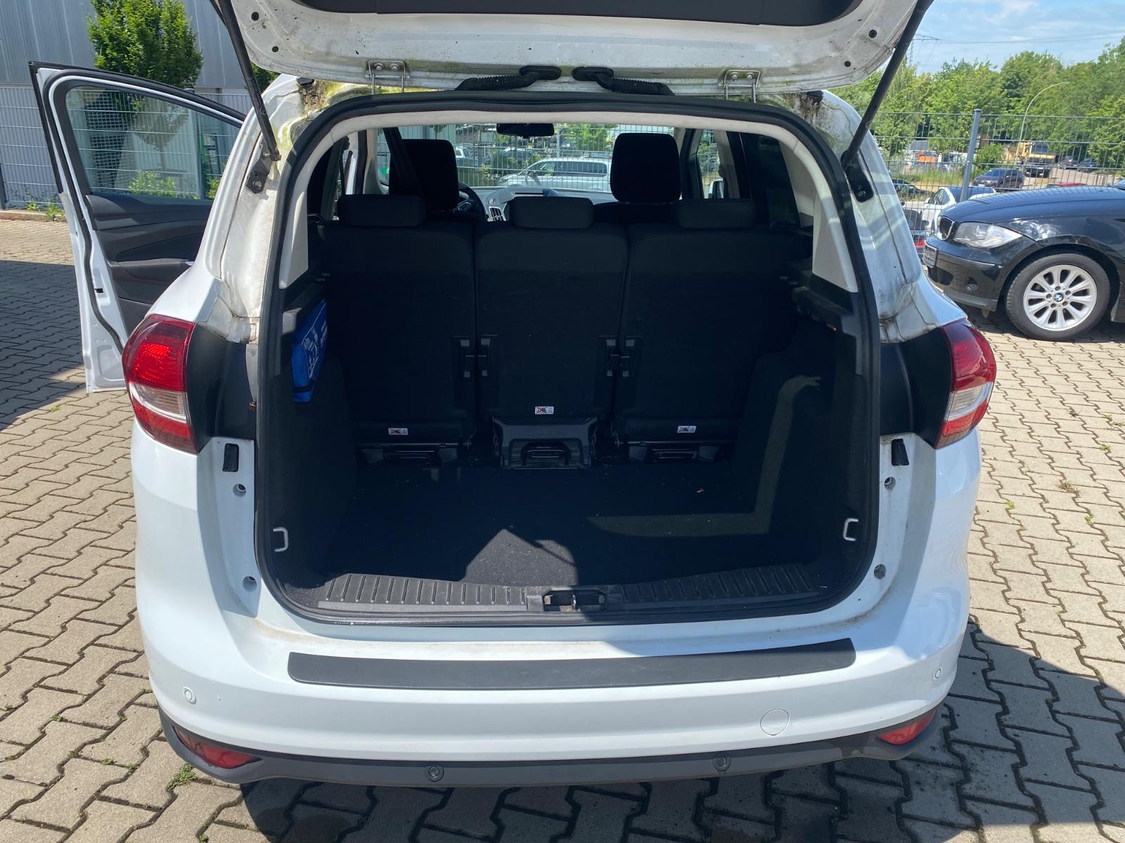 Ford C-MAX 2015 — photo 10