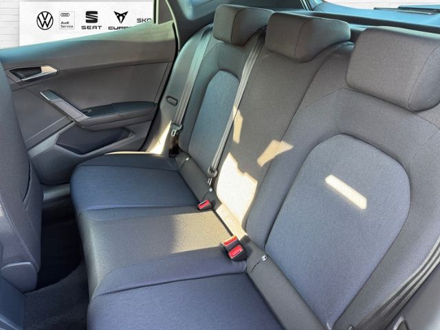 Fahrzeugabbildung SEAT Arona FR Black Edition 1.0 TSI DSG KLIMA LED NAV