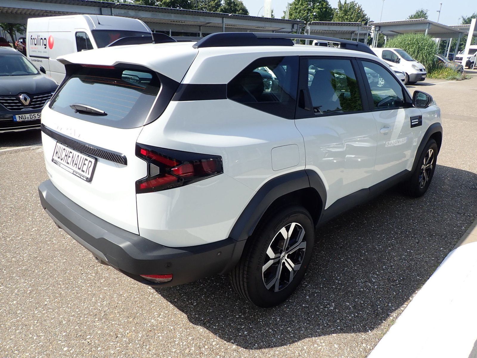 Fahrzeugabbildung Dacia Bigster Expression TCe 140
