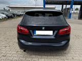 BMW 218i Active Tourer Automatik | HU & AU Neu - BMW 2er Reihe mit Benzin-Antrieb: Kombi, Automatik
