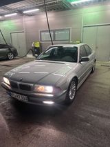 BMW 740i V8 - BMW 740 aus 1997: 740i