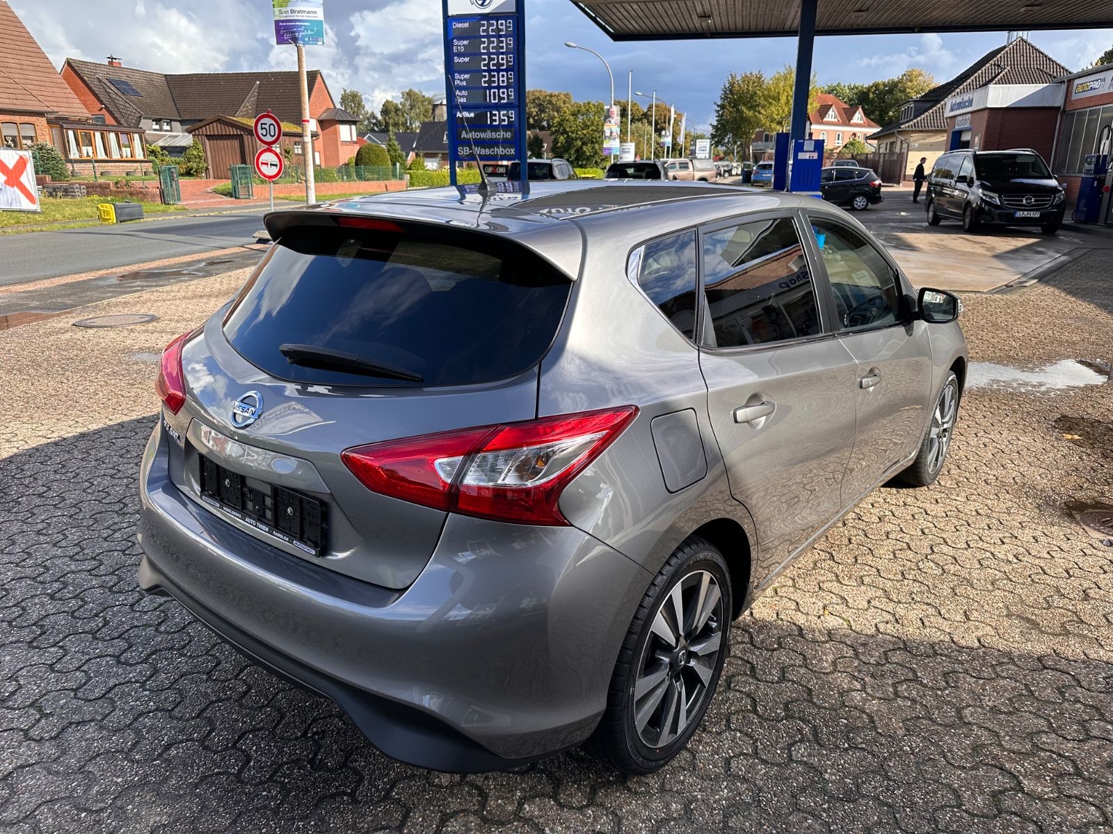 Fahrzeugabbildung Nissan Pulsar N-Connecta 1.2 DIG-T AHK/Kamera/GRA/SHZG