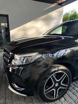 Mercedes-Benz GLE 450 AMG 4MATIC AMG - Mercedes-Benz GLE 450: Schwarz