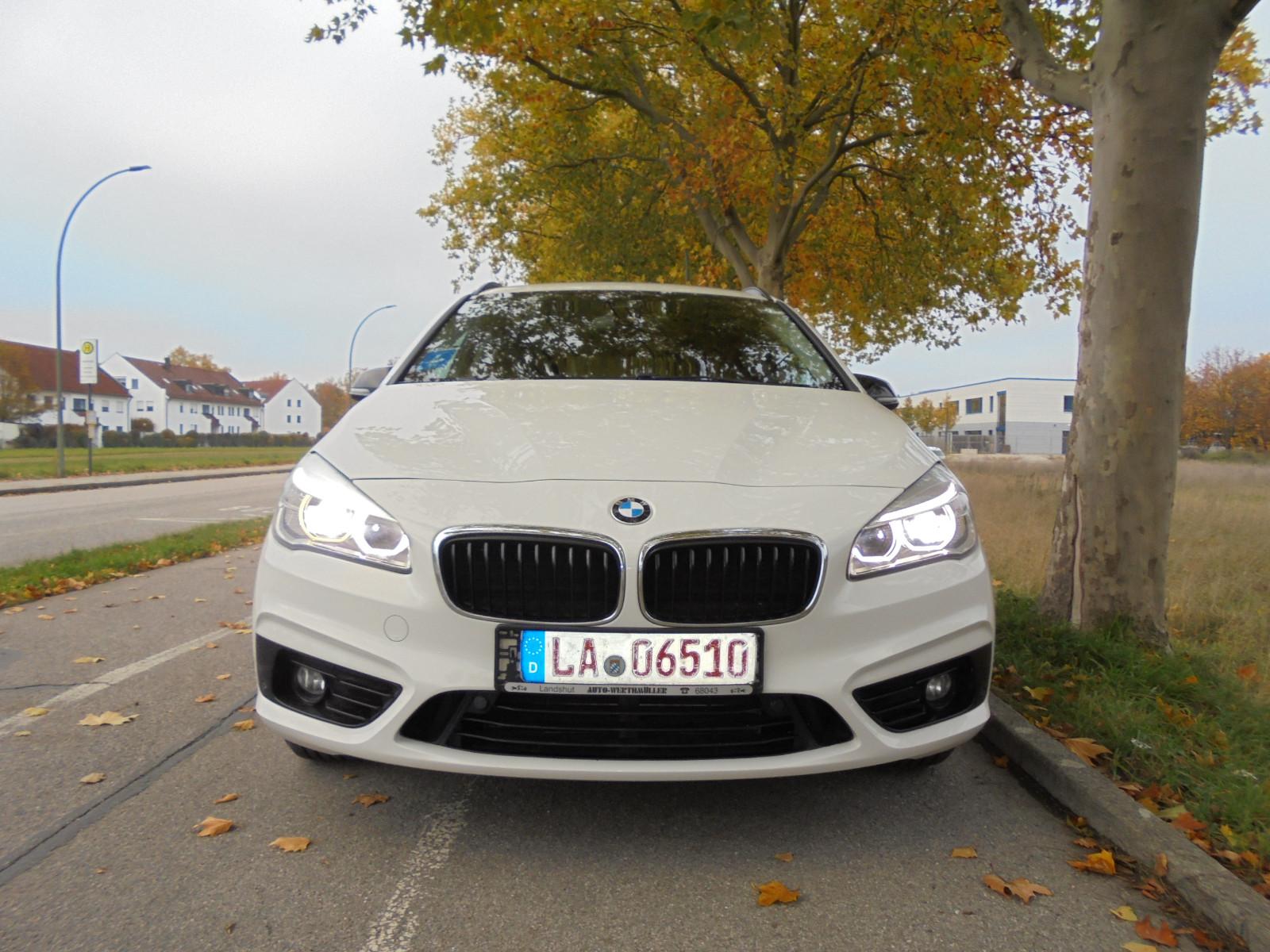 BMW 218