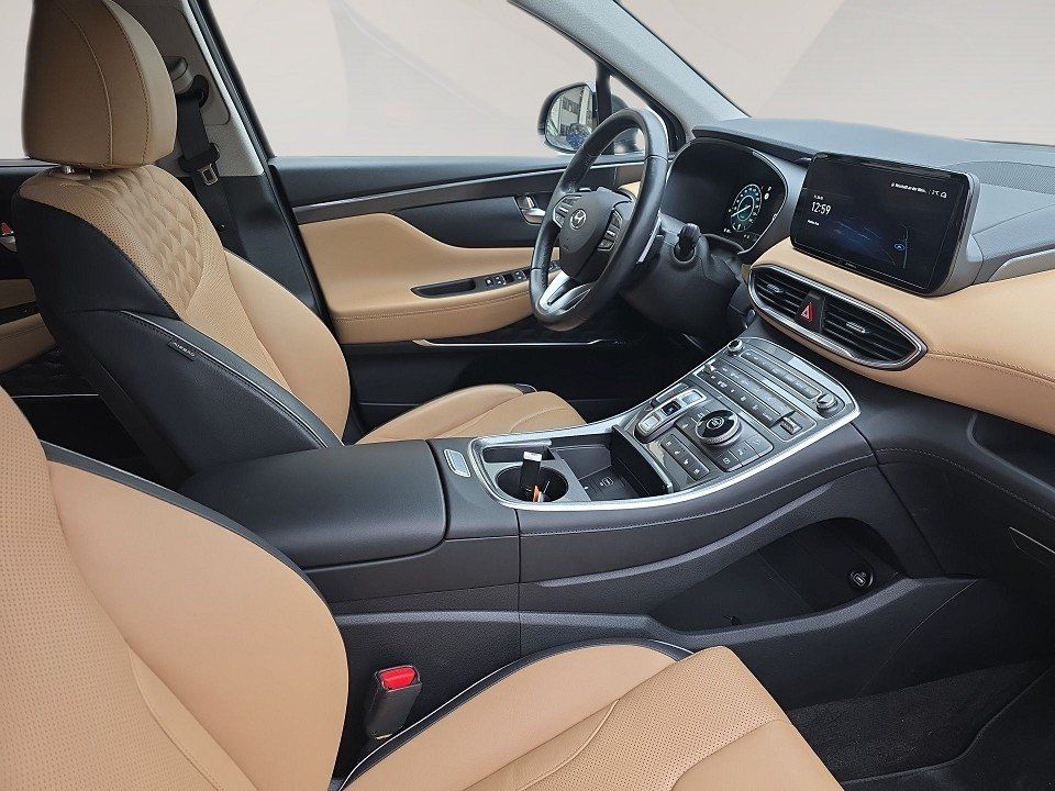 Fahrzeugabbildung Hyundai SANTA FE Hybrid 1.6T PRIME