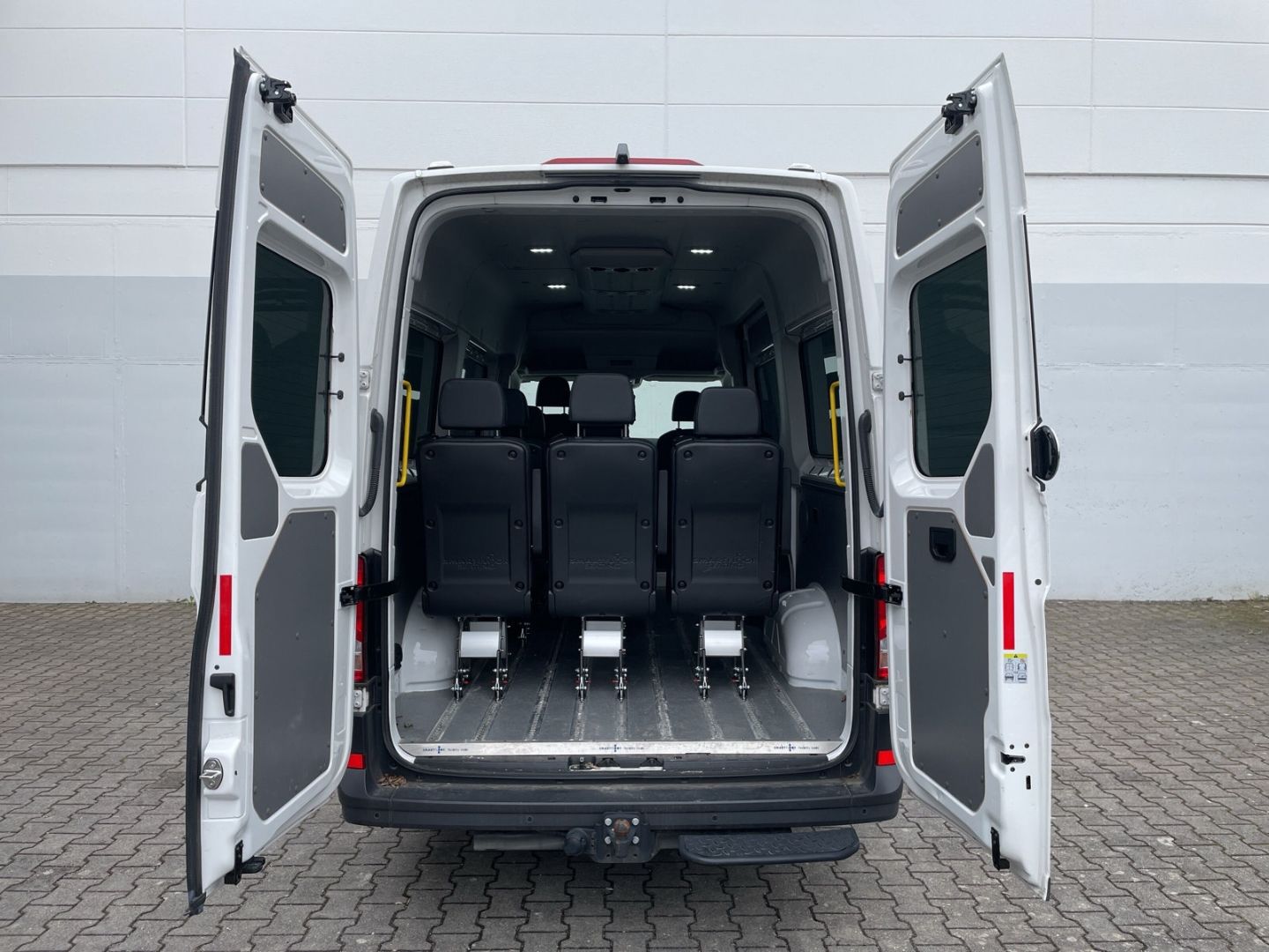 Crafter 35 2.0 TDI DSG 9-Sitzer/Kamera/Standhzg/