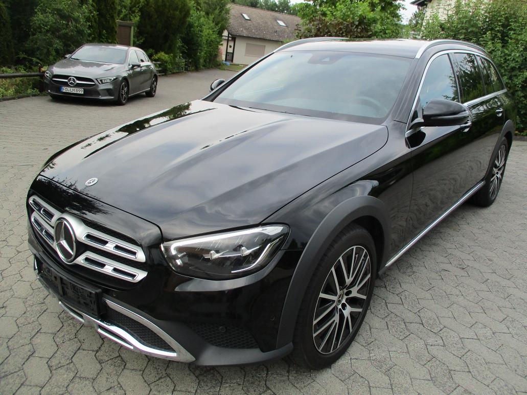 Mercedes-Benz E 400 d 4Matic All-Terrain+LED+Vollleder+AHK