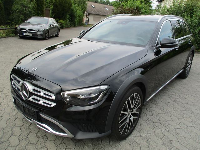 MERCEDES-BENZ E 400 d 4Matic All-Terrain+LED+Vollleder+AHK