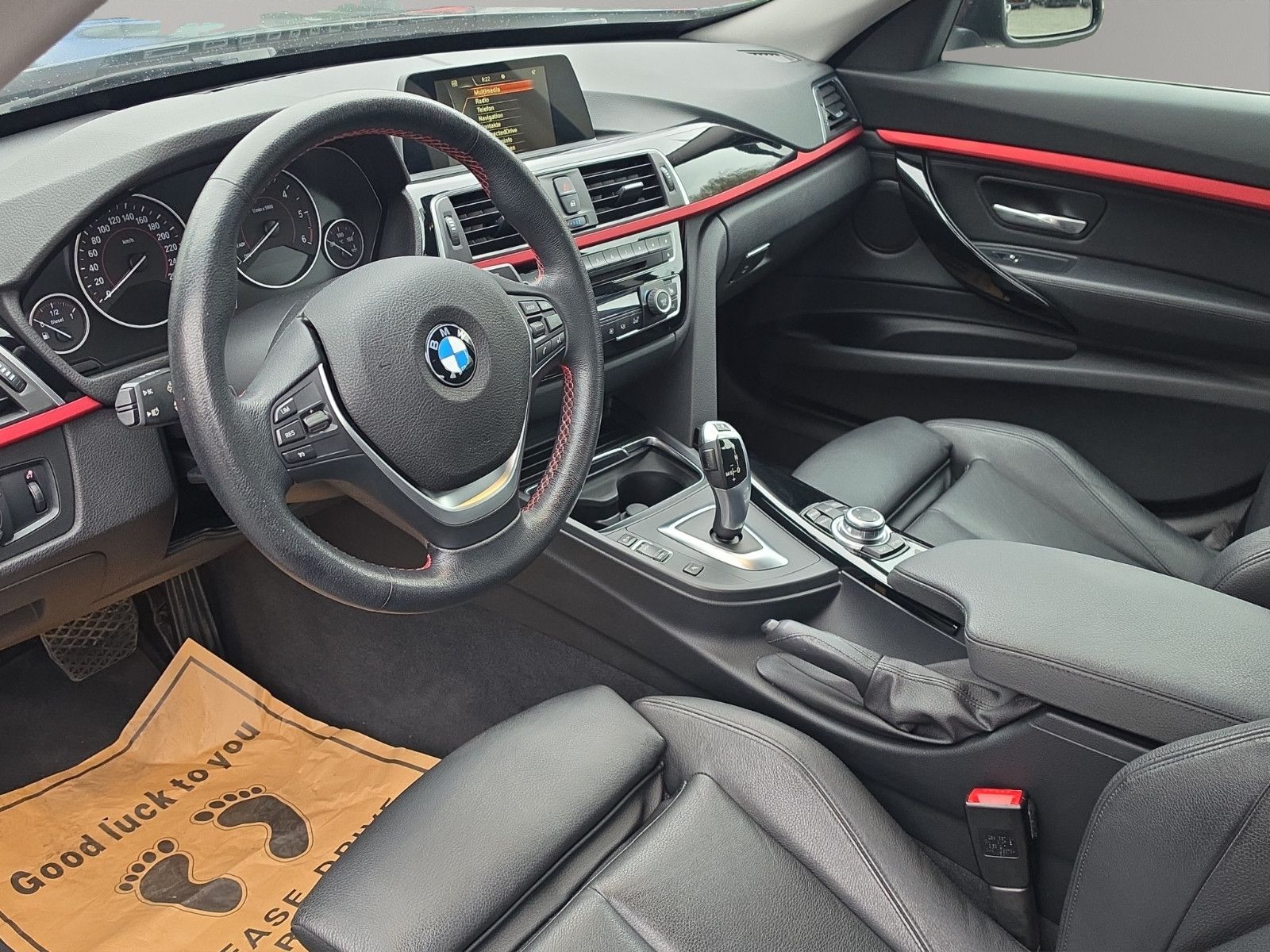 Fahrzeugabbildung BMW 320 3 Gran Turismo xDrive Sport Line Aus 1.Hand